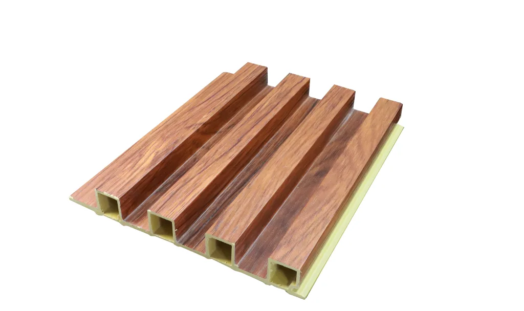 ไม้ผนัง (ใช้ภายใน) 4ลอนลึก สีน้ำตาลแดง